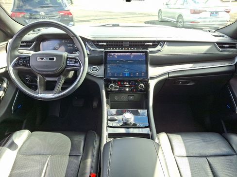 Used 2021 Jeep Grand Cherokee L Overland w/ Luxury Tech Group IV image 11