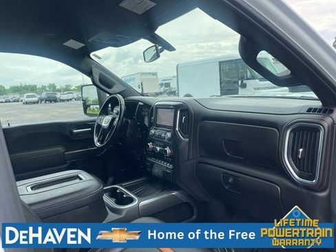 Used 2022 GMC Sierra 2500 AT4 w/ AT4 Preferred Package AWD/4WD image 30