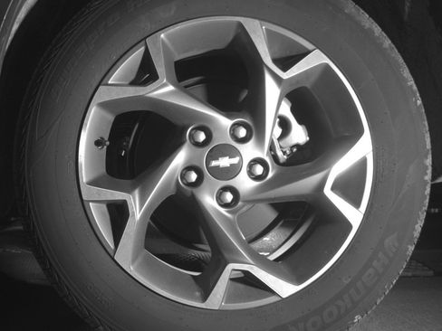 Used 2025 Chevrolet Trax LT w/ LT Convenience Package FWD image 13