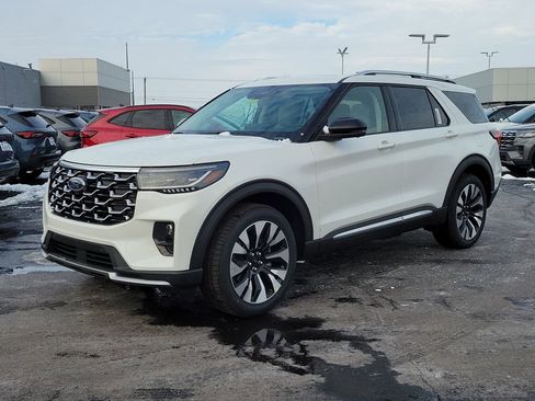 New 2026 Ford Explorer Platinum w/ LUX Leather Package image 8