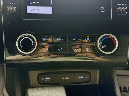 Used 2023 Hyundai Santa Cruz SE image 16