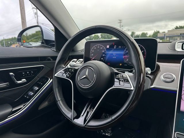 Certified 2022 Mercedes-Benz S 580 4MATIC Sedan image 33