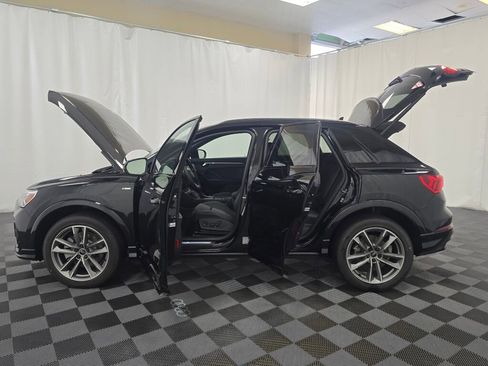 New 2025 Audi Q3 2.0T Premium image 11