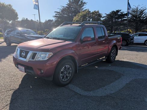 Used 2016 Nissan Frontier PRO-4X w/ Pro-4x Luxury Package image 3