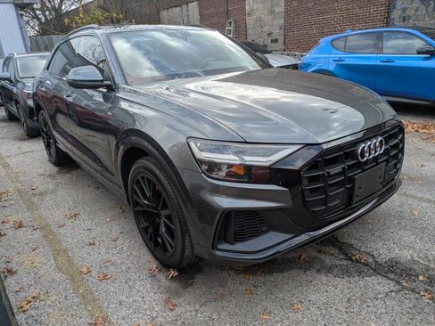 Used 2021 Audi Q8 Premium Plus w/ Premium Plus Package image 3