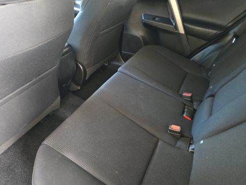 Used 2017 Toyota RAV4 XLE AWD/4WD image 9