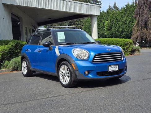 Used 2012 MINI Cooper Countryman FWD image 1