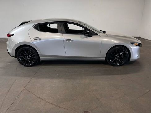 Used 2024 MAZDA MAZDA3 s FWD image 2