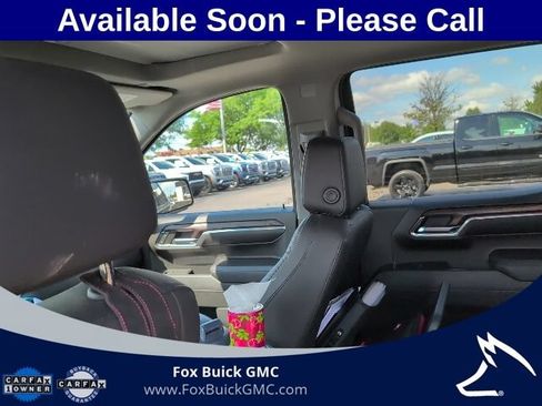 Used 2024 GMC Sierra 1500 SLT w/ SLT Premium Plus Package AWD/4WD image 8