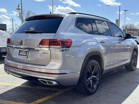 Used 2021 Volkswagen Atlas SE w/ Panoramic Sunroof Package image 10