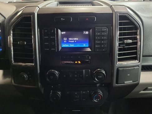 Used 2015 Ford F150 XLT image 25