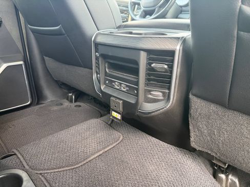 Used 2024 RAM 2500 Laramie w/ Sport Appearance Package AWD/4WD image 18