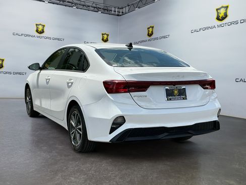 Used 2023 Kia Forte LXS FWD image 7