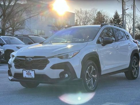 Certified 2024 Subaru Crosstrek 2.0i Premium image 2