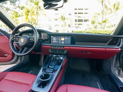 Used 2021 Porsche 911 Carrera image 91