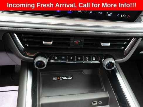 Certified 2025 Chevrolet Tahoe LT image 34