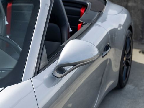 Used 2018 Porsche 911 Carrera S image 17