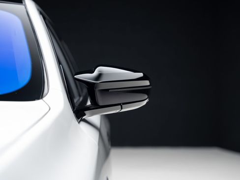 Used 2024 BMW i7 M70 AWD/4WD image 16