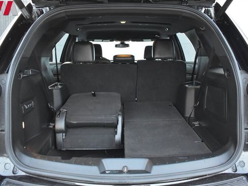 Used 2019 Ford Explorer Limited w/ Ford Safe & Smart Package AWD/4WD image 31