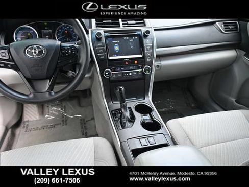 Used 2016 Toyota Camry LE FWD image 17