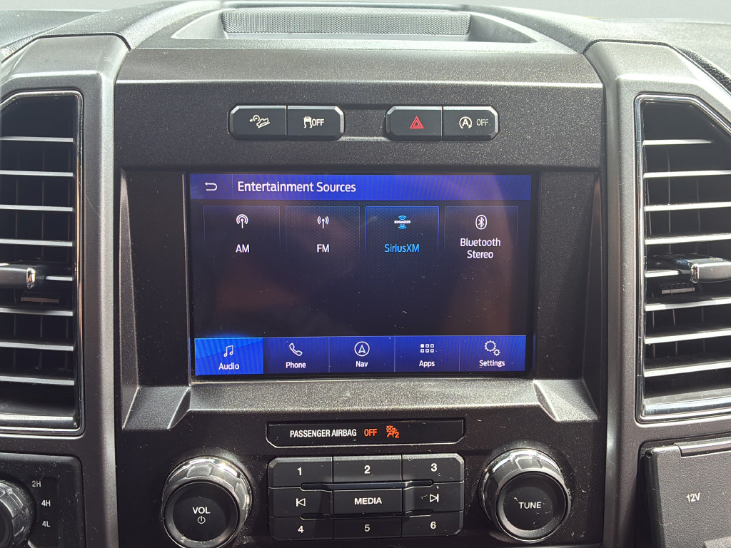 Used 2020 Ford F150 XLT w/ Equipment Group 302A Luxury AWD/4WD image 37