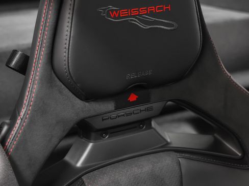 Certified 2026 Porsche 911 GT3 RWD image 40