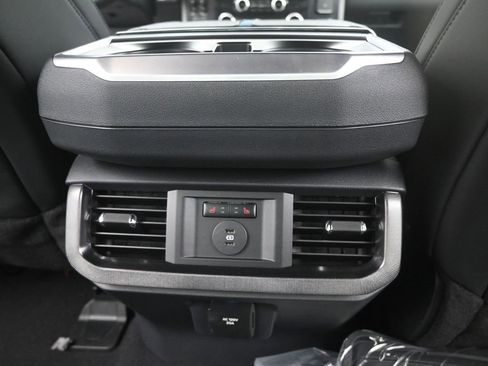 New 2025 Ford F150 Platinum w/ FX4 Off-Road Package image 16