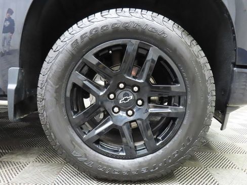 Used 2024 Chevrolet Silverado 1500 RST AWD/4WD image 8