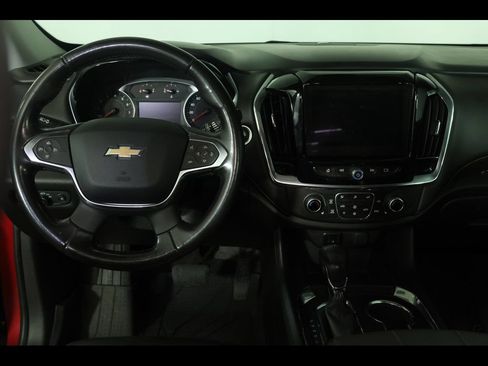 Used 2018 Chevrolet Traverse LT AWD/4WD image 13