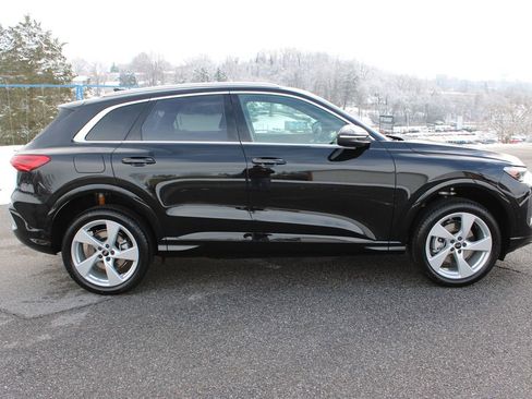New 2025 Audi Q5 Premium Plus image 9