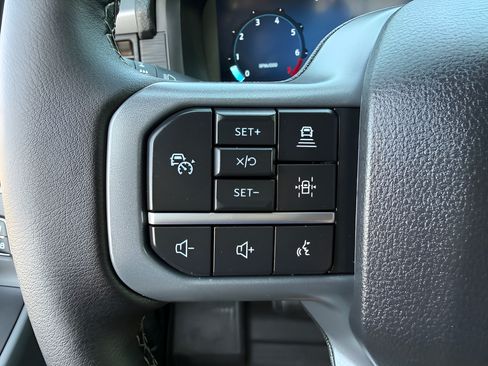 Used 2025 Ford F150 XLT w/ Equipment Group 302A MID AWD/4WD image 19