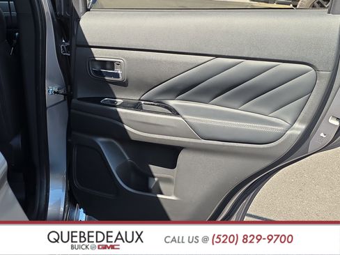 Used 2019 Mitsubishi Outlander GT AWD/4WD image 29
