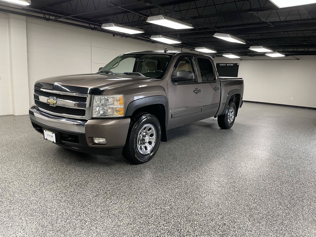 Used 2008 Chevrolet Silverado 1500 LT w/ Power Pack Plus RWD image 10