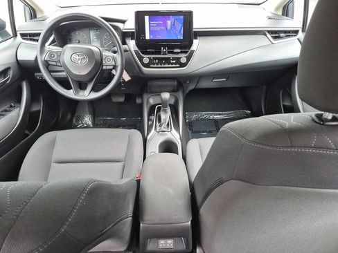 Used 2025 Toyota Corolla LE FWD image 24