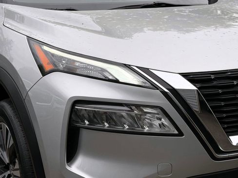 Used 2021 Nissan Rogue SV AWD/4WD image 9