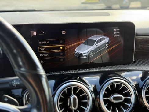 Used 2019 Mercedes-Benz A 220 4MATIC image 22