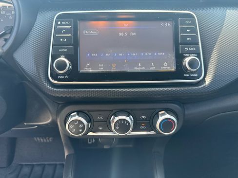 Used 2023 Nissan Kicks S FWD image 19
