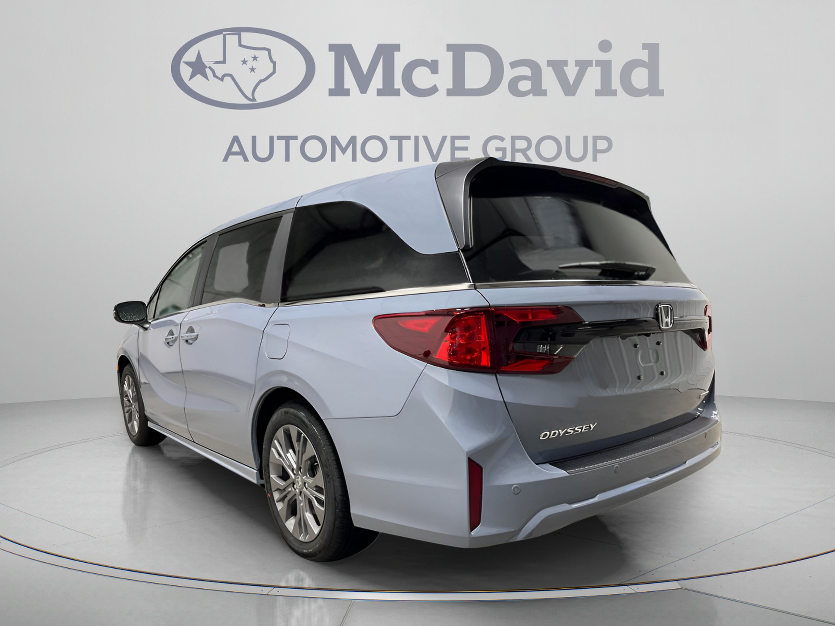 New 2027 Honda Odyssey Touring image 4