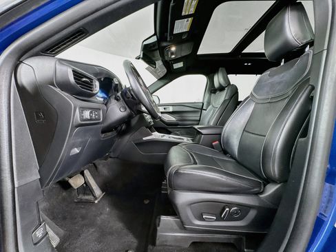 Used 2020 Ford Explorer ST w/ ST Street Pack AWD/4WD image 22