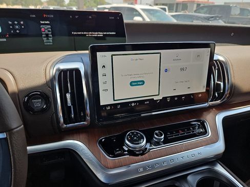 New 2027 Ford Expedition King Ranch RWD image 25