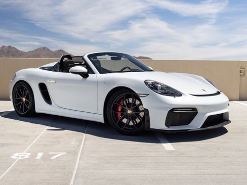 Used 2021 Porsche 718 Boxster Spyder RWD image 4