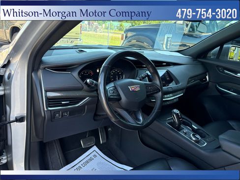 Used 2019 Cadillac XT4 Sport FWD image 11