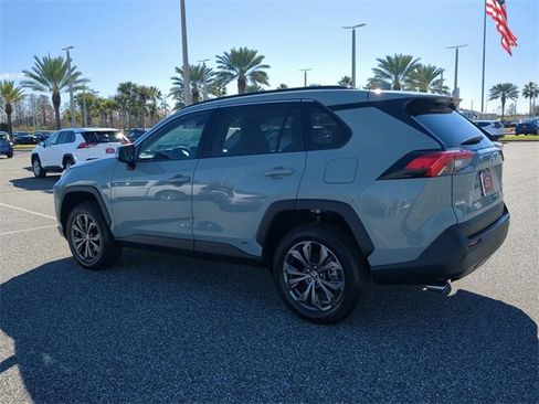 Certified 2023 Toyota RAV4 XLE Premium image 6