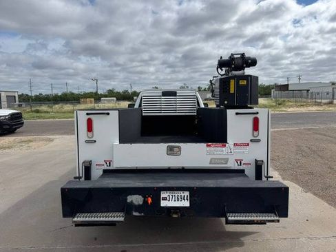 Used 2024 RAM 3500 Tradesman AWD/4WD image 9