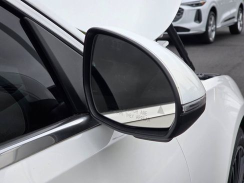 Used 2024 Mercedes-Benz C 300 4MATIC Sedan image 30