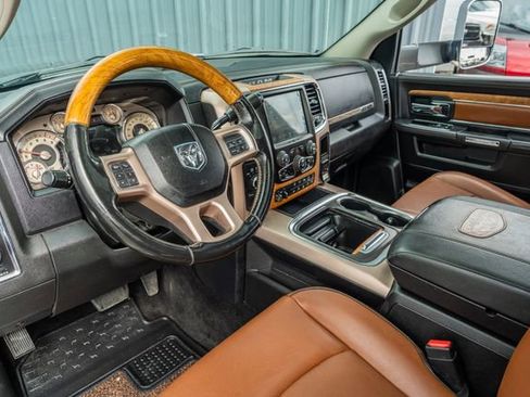 Used 2017 RAM 3500 Laramie Longhorn image 22