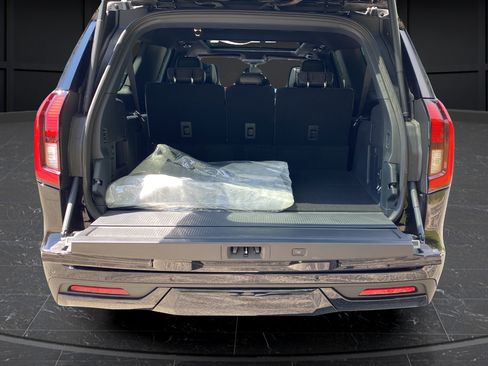 New 2027 Ford Expedition Max Platinum w/ Stealth Performance Package AWD/4WD image 28