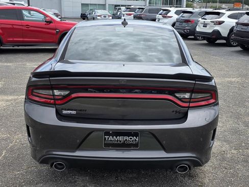 Used 2022 Dodge Charger R/T w/ Blacktop Package RWD image 4
