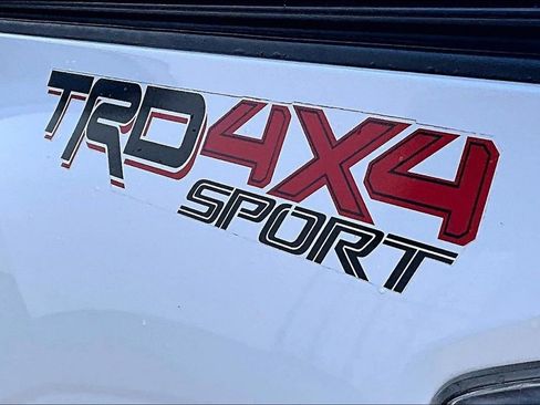 Certified 2020 Toyota Tacoma TRD Sport w/ TRD Premium Sport Package image 21