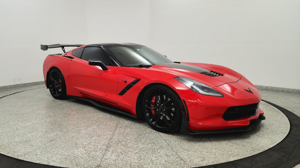 Used 2016 Chevrolet Corvette Stingray Coupe w/ 2LT Preferred Equipment Group RWD image 7
